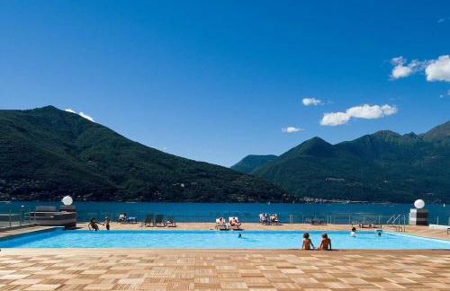 2 bedroom Lake Maggiore apartment with pool - Foto 26