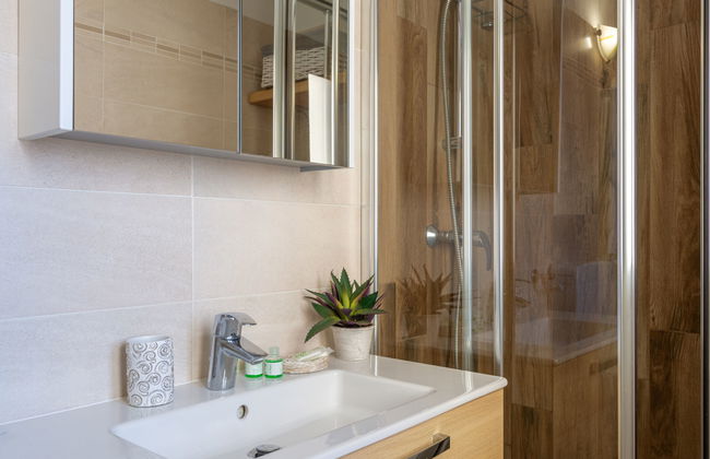 2 bedroom Apartment in Tremezzina with terrace - Photo 23