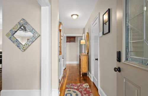 The Gameroom on Madison - Large Home Accommodates 12 Guests (102 Madison Ter) - Foto 37