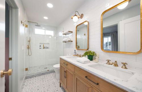 Backyard Oasis Renovated 10min to Beach Villa - Foto 36