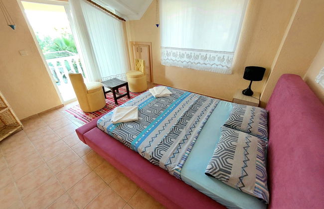 Dalyan Palace - Photo 9