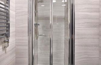 Roomy 3 bedroom house, 2 baths - Photo 7