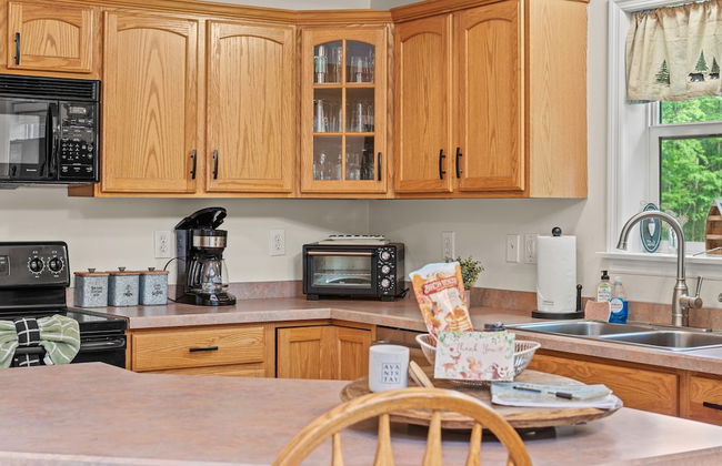 Alpine Serenity by Avantstay Beach Lake Access Theater Deck Playroom - Foto 12