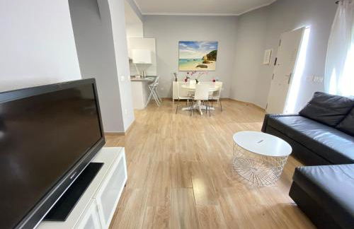 Sol Cavet con jardin Portaventura - Photo 13