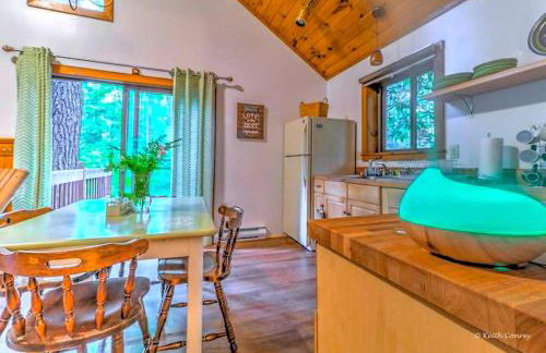 Traditional Wooden Cabin Rental in the Poconos, Pennsylvania - Foto 9