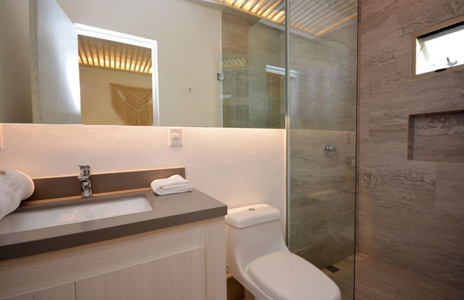 Mayan Monk - Photo 59