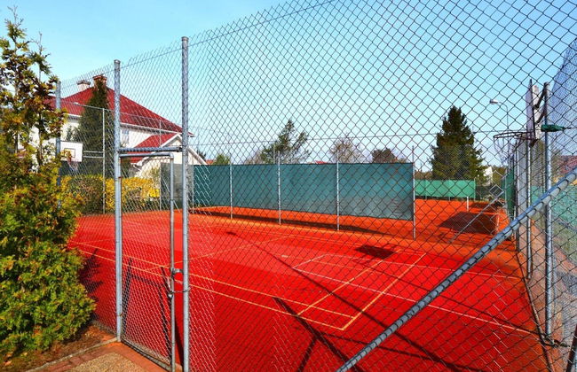 Comfortable Apartment, Ground Floor, Balcony - Photo 9