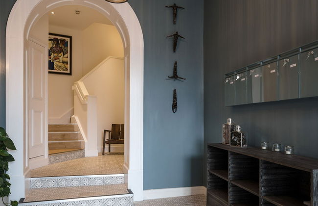 Cathedral View in Exeter - Photo 35