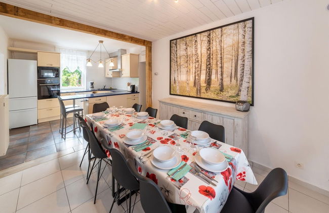 Family Villa Near Lake - Photo 26