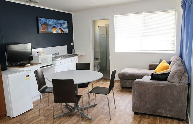 Port Lincoln Caravan Park - Photo 10