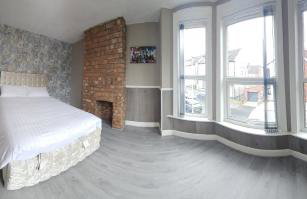 Full Home with Free Parking in Moss Bank, Crumpsall, Manchester - Foto 12