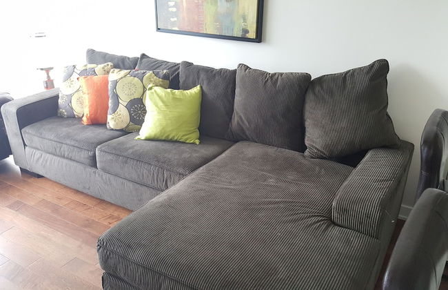 Custom Luxury Suite - By Elite Suites - Photo 28