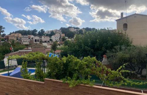 GRANDIOSO CHALET EN CASTELL DE POBLA MONTORNES - Foto 40