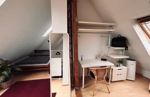 Sunlit Maisonette by the Alster - Photo 20