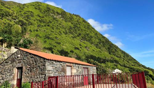 Vistalinda Cabins - Photo 4