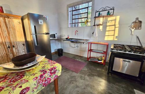 Sítio com lindo pôr do sol, tranquilidade na serra de Carrancas com riacho - Foto 20