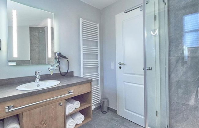 Semi-detached Houses, Turf House - Photo 59