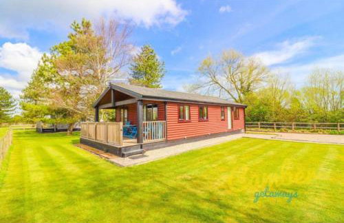 Five Waterings - Luxury Lodge - Romney Marsh, Kent - Photo 1