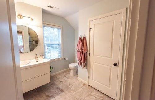 Cozy East Nash Home w Big Yard - Foto 12