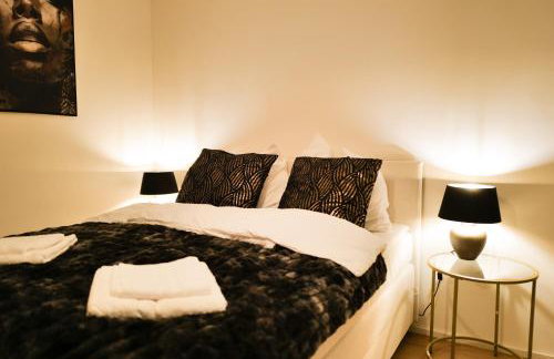 Spacious Family Apartment, Free Parking, 6 Guests - Foto 8