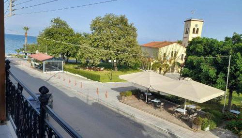 Petalidi Square - Foto 1