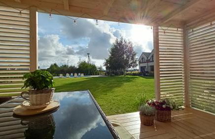 Słońce i Woda Domki Całoroczne, Podgrzewany Basen, Balia z jacuzzi, Klimatyzacja, Bezpłatny Parking - Foto 10