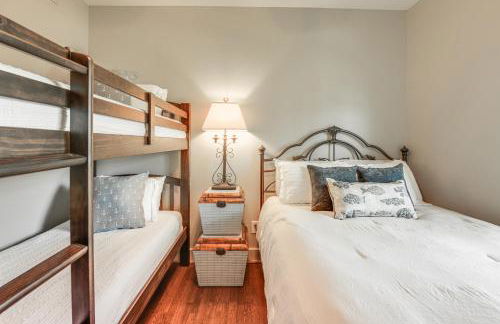 Balcony and Community Perks Lake Martin Condo! - Foto 16