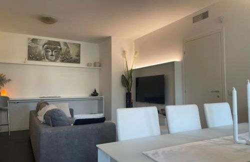 Elegant relax suite near Veron center fair lake Garda - Foto 2