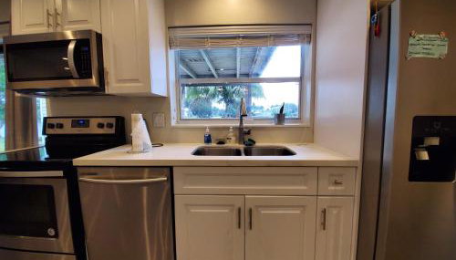 Lakefront Vacation Home - Sleeps 8 - Foto 5, dishwasher