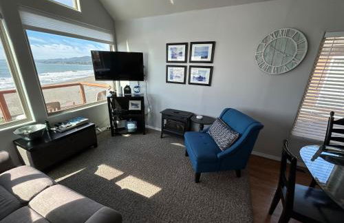 Oceanfront Cabin 6 w Jacuzzi &Awe-Inspiring View - Foto 2