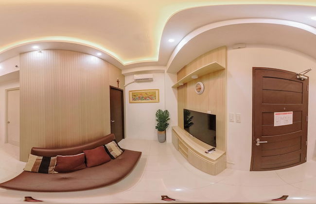 Stylish 1BR City Apartment - Photo 6