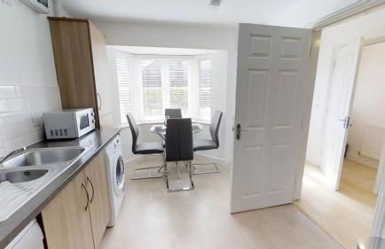 StayZo Cole Green Lane Accommodation- FREE Parking - Foto 30