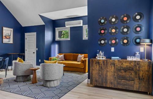 The Morrison - Karaoke Theater Backyard Oasis - Foto 23