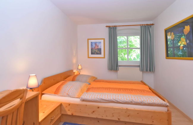 Tranquil Garden Apartment - Photo 4