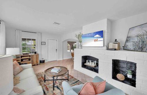 Steps from Beach Quaint Cottage Hot Tub Surf Key H0MES - Foto 2