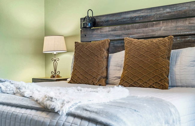 Dora - Holiday Hills Branson - Golf Resort - Branson - Outdoor Pools - Foto 2