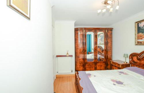 A Riverside Paradise in The City w Garden and Free Parking - A 2 Bed Home in London Sleeps 4! - Foto 22