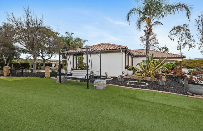 Breathtaking Meadows by Avantstay Temecula Group Retreat Pool, Pickleball, Firepit, Hot Tub - Foto 39