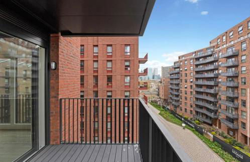 Stylish 2 Bed Near Excel, Canning Town & O2 - Photo 7