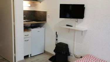 Studio meublé équipé calme et bien situé - Foto 3