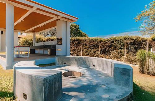 Descanso e Diversão: Piscina e Gourmet em condomínio à 65km de SP - Photo 37