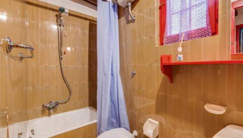 Holiday Home with Garden and shared pool - Foto 5