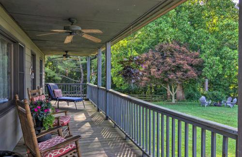 7 Mi to Downtown Morganton: Cabin w/ Fire Pit! - Photo 16