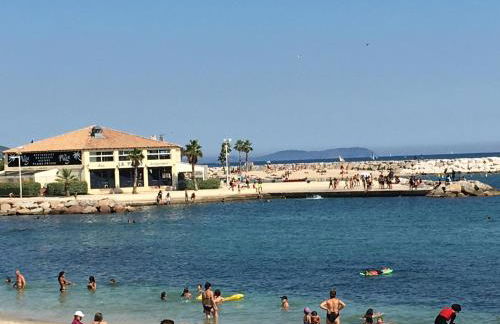 Le Suffren, studio classé ventilé ,wifi, à 100 m de la plage - Foto 29