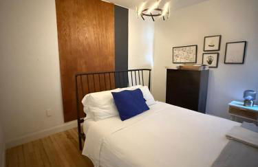 The Blue Comfort & MINS to Newyork City with parking - Foto 14