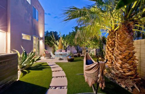 Navigate Stays Family Artful Retreat w Pool & Cabana - Foto 8