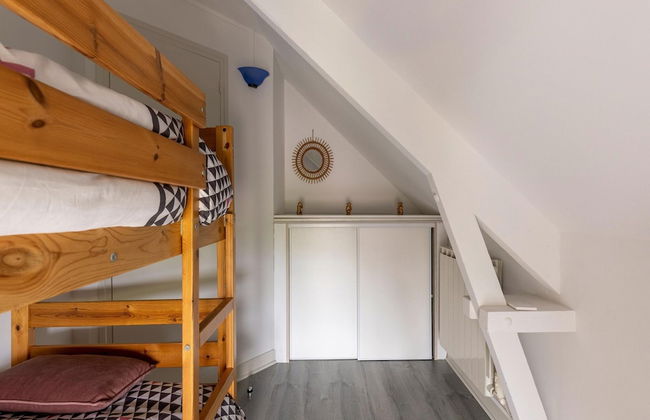 Sunlit Garden Escape Normandy - Foto 5