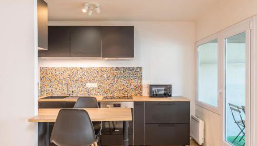 Spacious apartment with balcony and parking - Foto 5