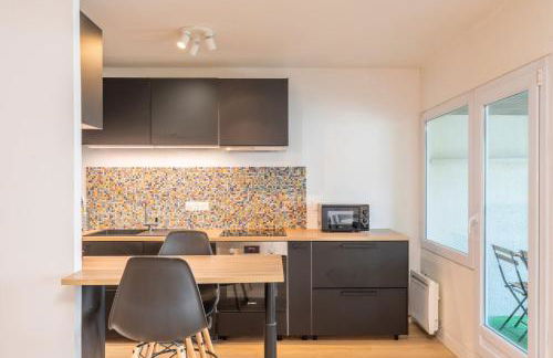 Spacious apartment with balcony and parking - Foto 5