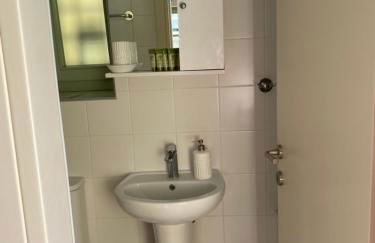 Στούντιο σε ανακαινισμένο αρχοντικό του 19ου αιώνα, κέντρο Μύρινας - Photo 15